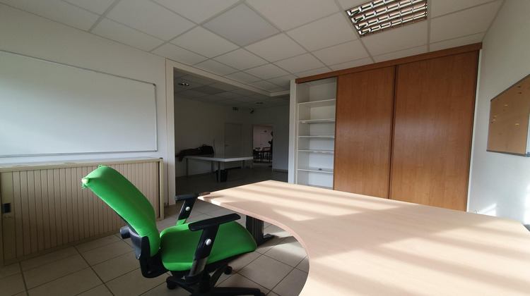 Ma-Cabane - Vente Divers Creuzier-le-Neuf, 80 m²