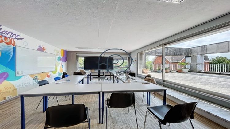 Ma-Cabane - Vente Divers Croix, 390 m²