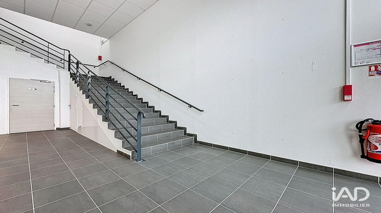 Ma-Cabane - Vente Divers Croix, 500 m²