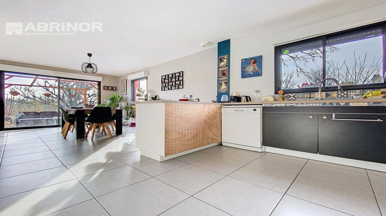 Ma-Cabane - Vente Divers CYSOING, 105 m²