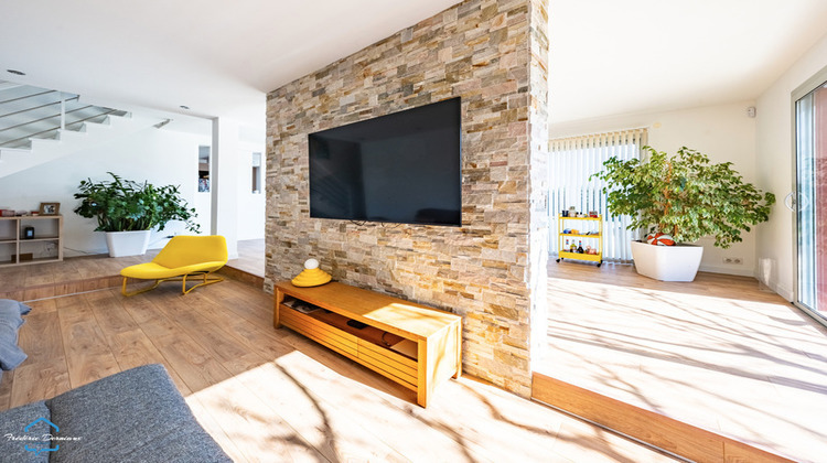 Ma-Cabane - Vente Divers DIJON, 174 m²