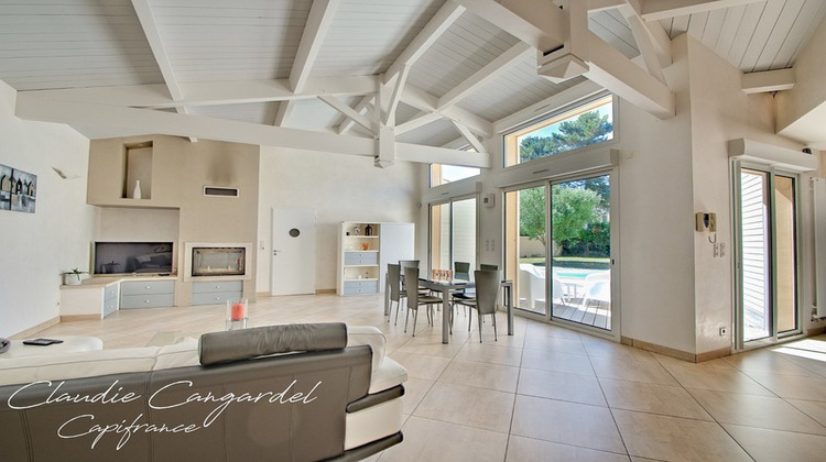 Ma-Cabane - Vente Divers DOMPIERRE SUR MER, 152 m²