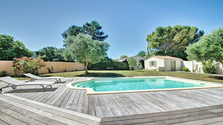 Ma-Cabane - Vente Divers DOMPIERRE SUR MER, 152 m²