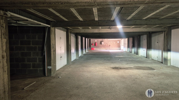 Ma-Cabane - Vente Divers ECHIROLLES, 15 m²