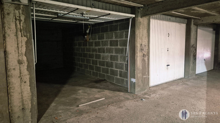 Ma-Cabane - Vente Divers ECHIROLLES, 15 m²