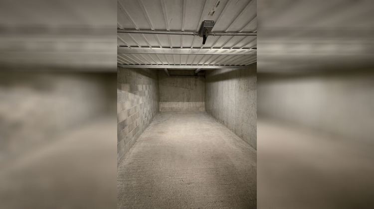 Ma-Cabane - Vente Divers ECHIROLLES, 19 m²