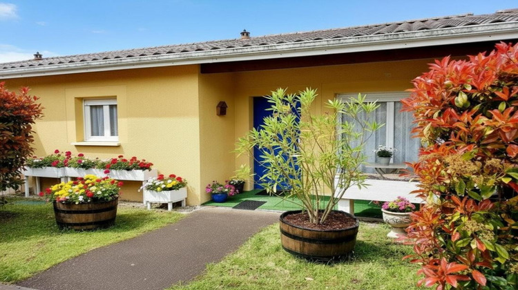 Ma-Cabane - Vente Divers ETAULIERS, 47 m²