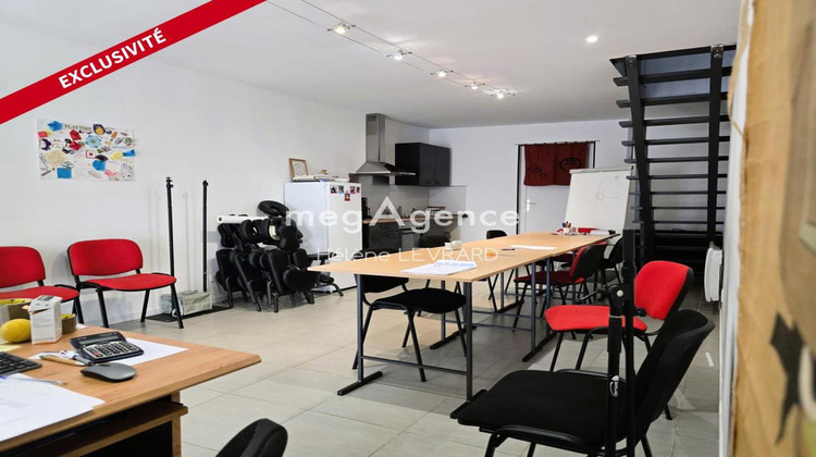Ma-Cabane - Vente Divers EVRON, 95 m²