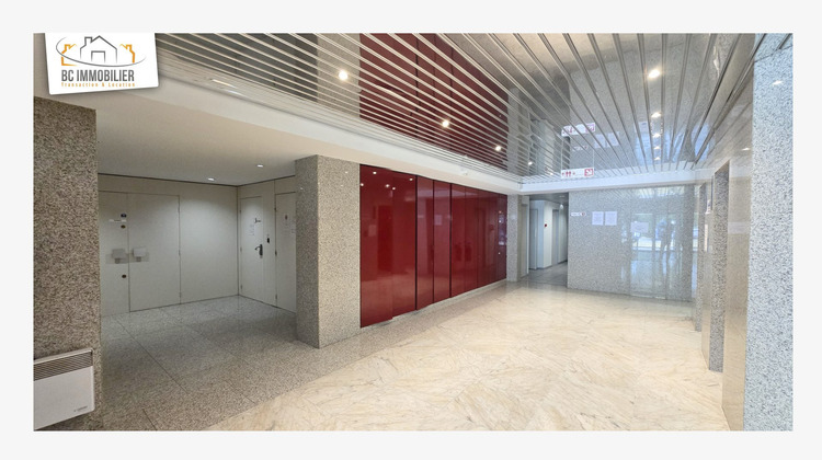 Ma-Cabane - Vente Divers Ferney-Voltaire, 778 m²