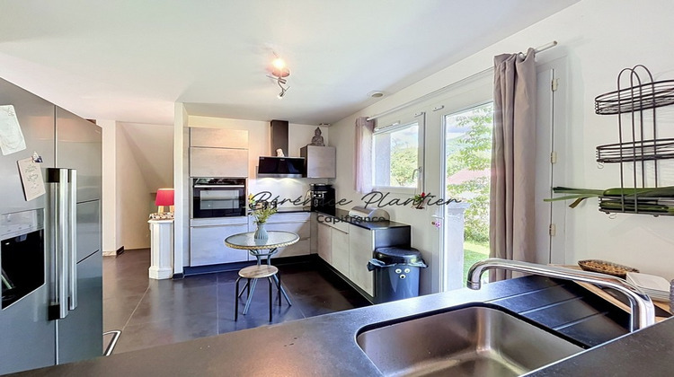 Ma-Cabane - Vente Divers FILLINGES, 155 m²