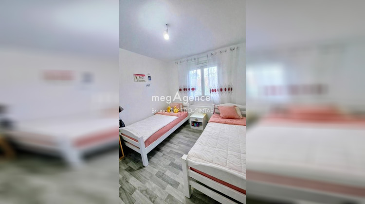 Ma-Cabane - Vente Divers FLEURY LES AUBRAIS, 89 m²