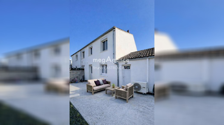 Ma-Cabane - Vente Divers FLEURY LES AUBRAIS, 89 m²