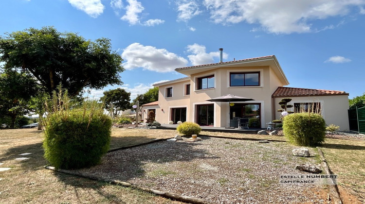 Ma-Cabane - Vente Divers FONTENAY LE COMTE, 223 m²