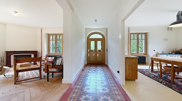 Ma-Cabane - Vente Divers GAILLARD, 227 m²