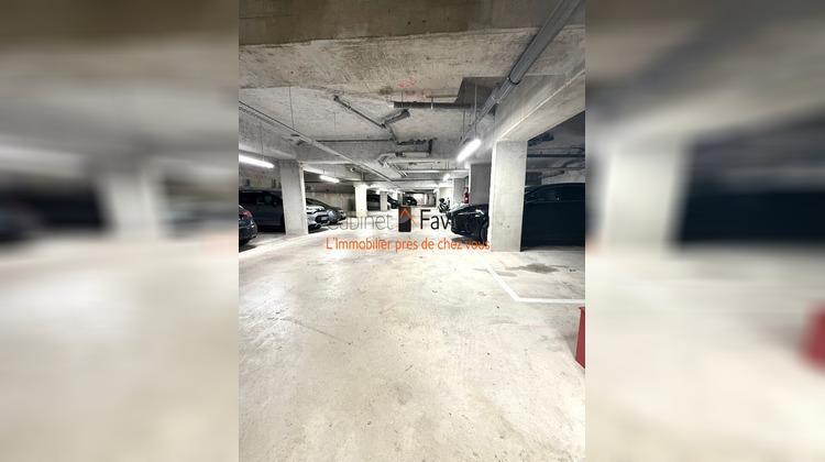 Ma-Cabane - Vente Divers GENTILLY, 12 m²