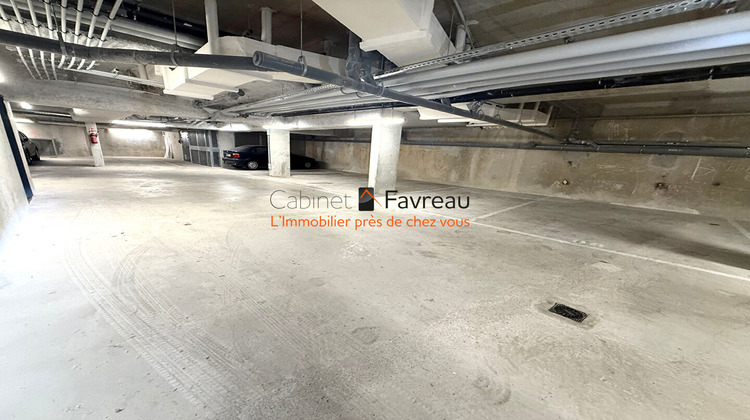 Ma-Cabane - Vente Divers GENTILLY, 12 m²