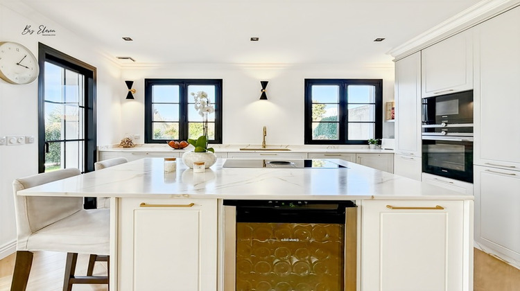 Ma-Cabane - Vente Divers GOUVERNES, 137 m²