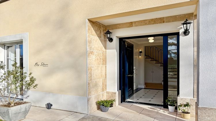 Ma-Cabane - Vente Divers GOUVERNES, 137 m²