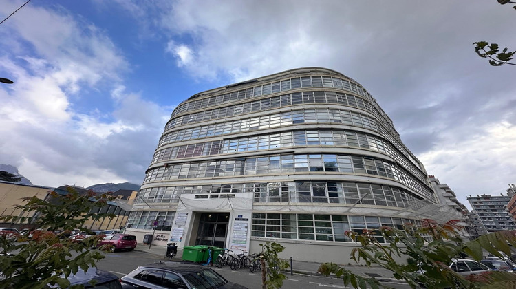 Ma-Cabane - Vente Divers Grenoble, 390 m²