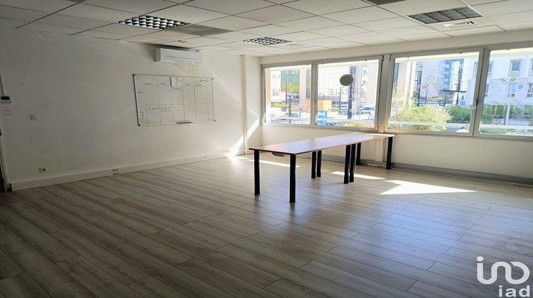 Ma-Cabane - Vente Divers Grenoble, 67 m²