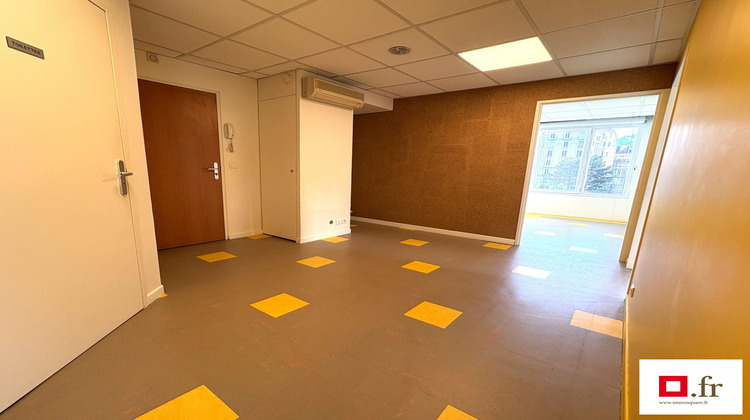 Ma-Cabane - Vente Divers Grenoble, 71 m²