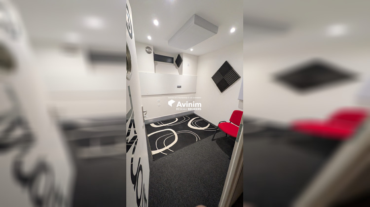 Ma-Cabane - Vente Divers Grenoble, 160 m²