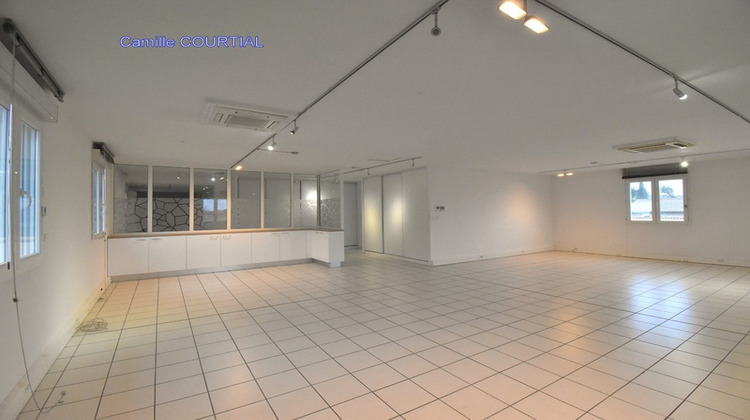 Ma-Cabane - Vente Divers GUILHERAND GRANGES, 332 m²