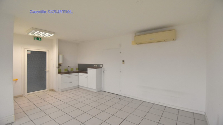 Ma-Cabane - Vente Divers GUILHERAND GRANGES, 332 m²
