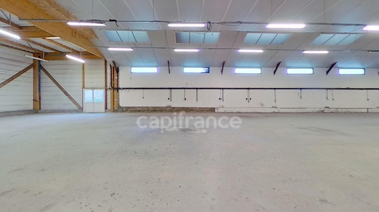 Ma-Cabane - Vente Divers GUINGAMP, 1560 m²