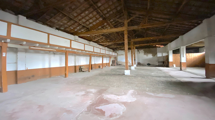 Ma-Cabane - Vente Divers GUJAN-MESTRAS, 260 m²