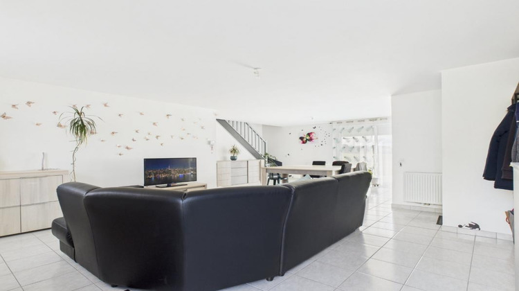 Ma-Cabane - Vente Divers HOMBLEUX, 139 m²