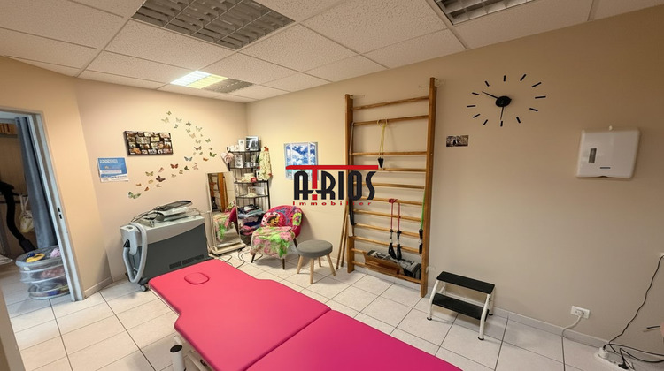 Ma-Cabane - Vente Divers Hyères, 60 m²