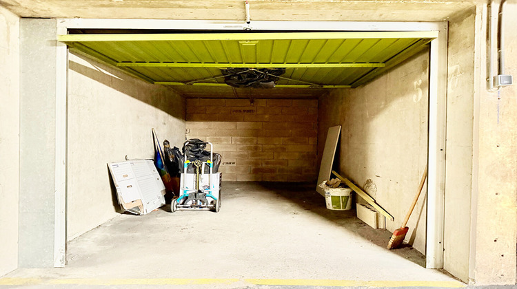 Ma-Cabane - Vente Divers IVRY-SUR-SEINE, 12 m²