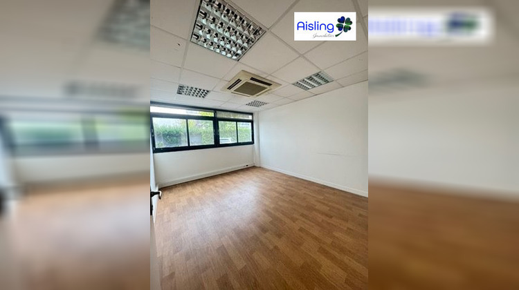 Ma-Cabane - Vente Divers Joué-lès-Tours, 200 m²