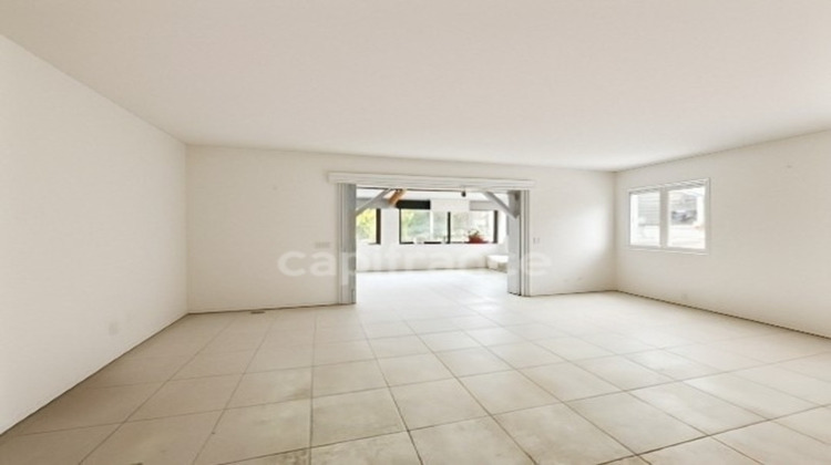 Ma-Cabane - Vente Divers JOUY LE MOUTIER, 127 m²