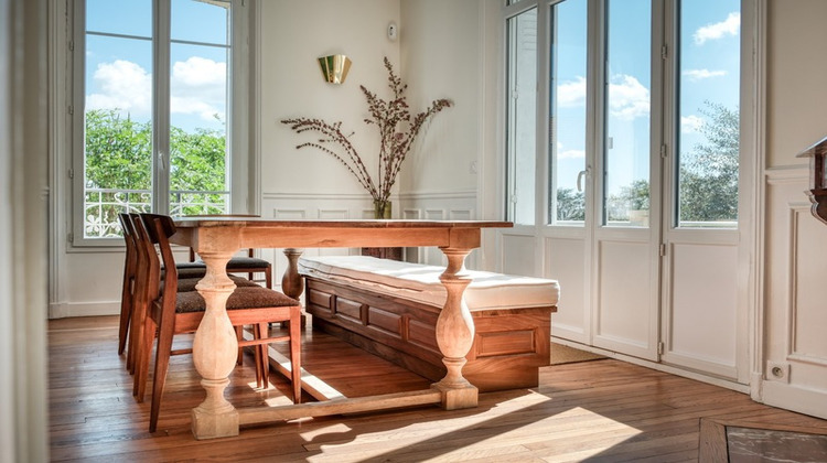 Ma-Cabane - Vente Divers JUVISY SUR ORGE, 234 m²