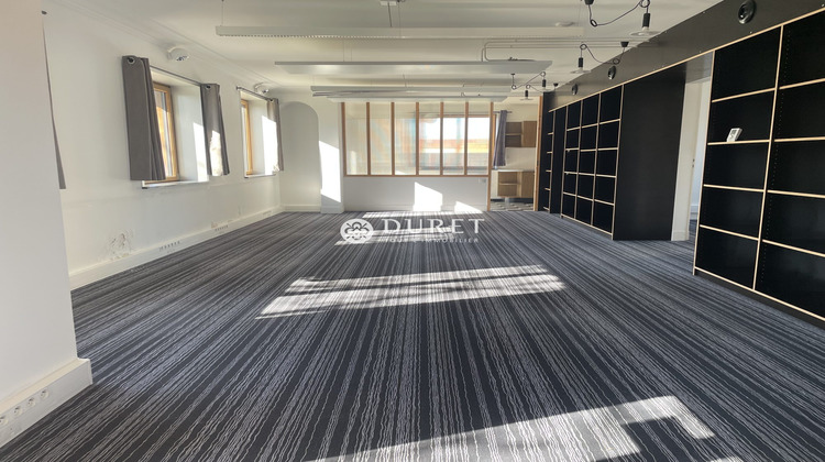 Ma-Cabane - Vente Divers La Bruffière, 230 m²