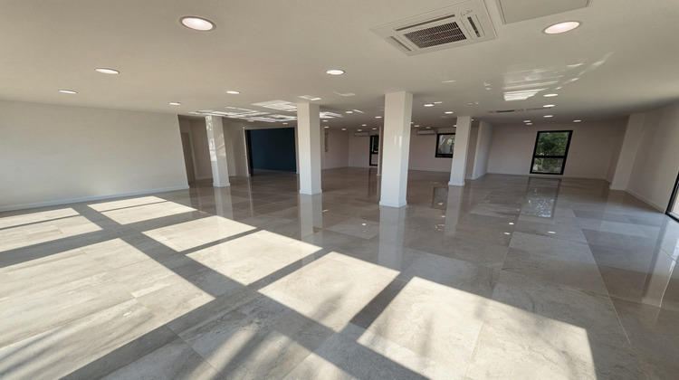 Ma-Cabane - Vente Divers La Chapelle-des-Fougeretz, 575 m²