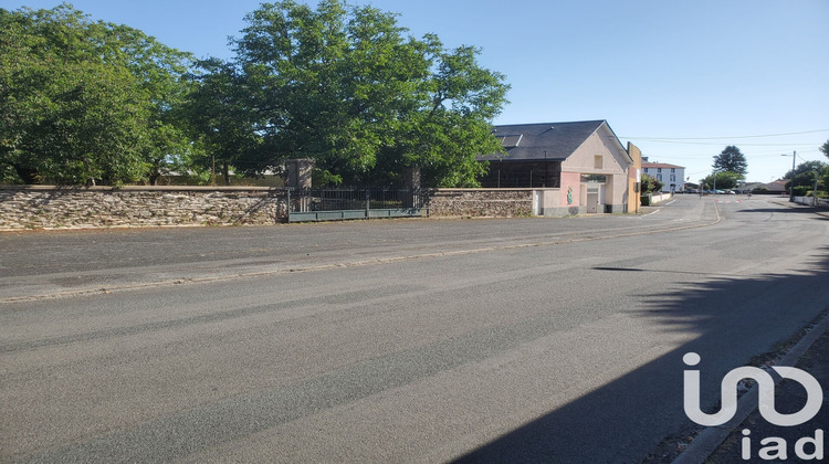 Ma-Cabane - Vente Divers La Châtaigneraie, 255 m²