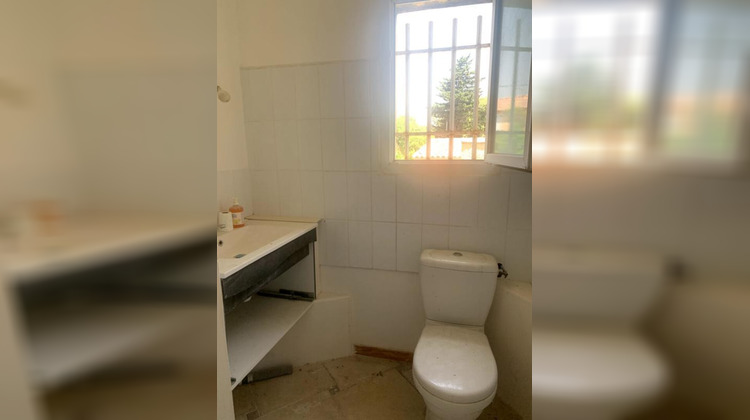 Ma-Cabane - Vente Divers LA COURONNE, 214 m²