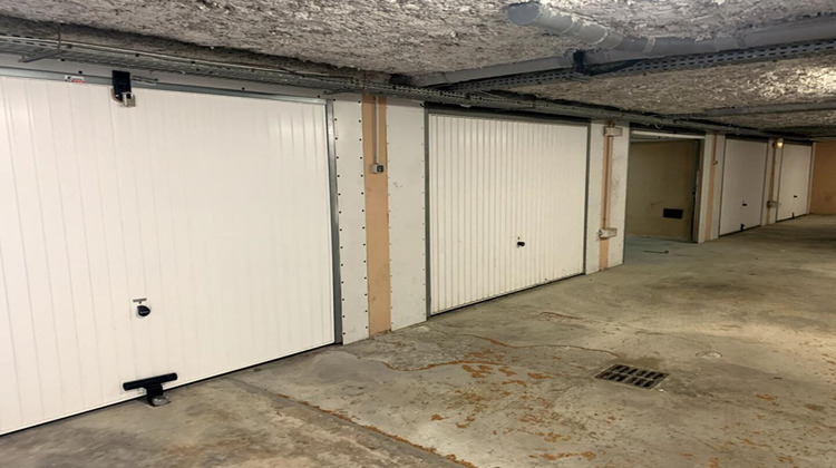 Ma-Cabane - Vente Divers LA COURONNE CARRO, 0 m²