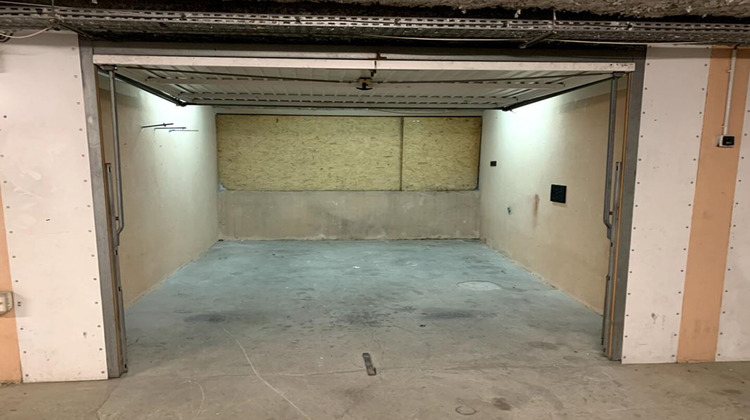 Ma-Cabane - Vente Divers LA COURONNE CARRO, 0 m²