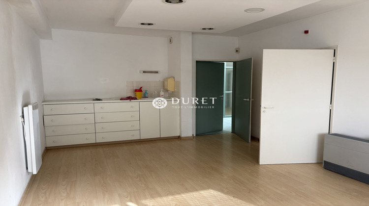 Ma-Cabane - Vente Divers La Roche-sur-Yon, 234 m²