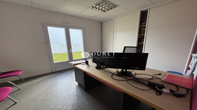 Ma-Cabane - Vente Divers La Roche-sur-Yon, 235 m²