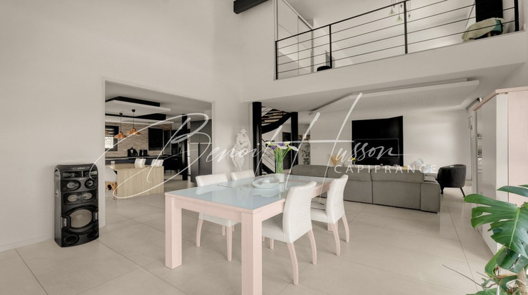 Ma-Cabane - Vente Divers LABARTHE SUR LEZE, 190 m²