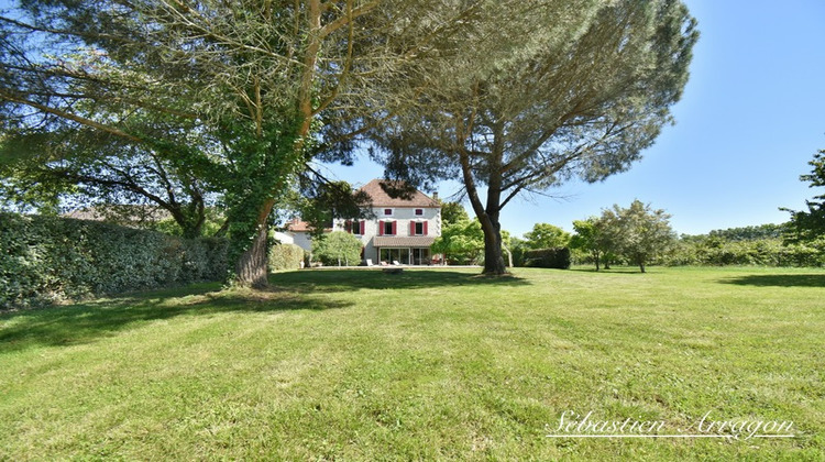 Ma-Cabane - Vente Divers LAFITTE SUR LOT, 270 m²