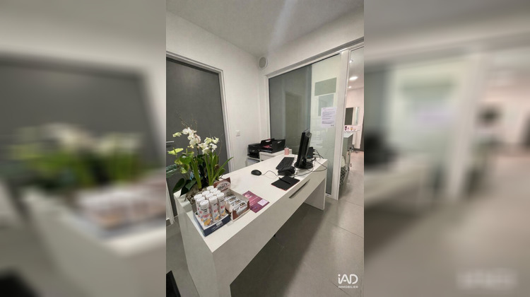 Ma-Cabane - Vente Divers Lamorlaye, 70 m²