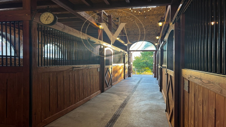 Ma-Cabane - Vente Divers LAPLUME, 270 m²