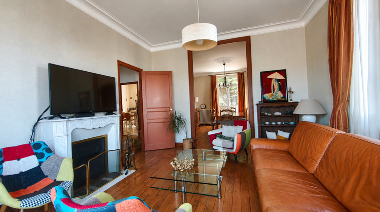 Ma-Cabane - Vente Divers LAVAL, 170 m²