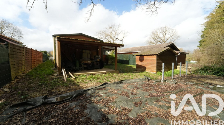 Ma-Cabane - Vente Divers Le Châtelet-en-Brie, 49 m²